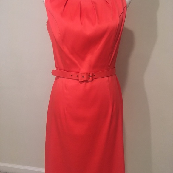 Dress - Picture 2 of 4